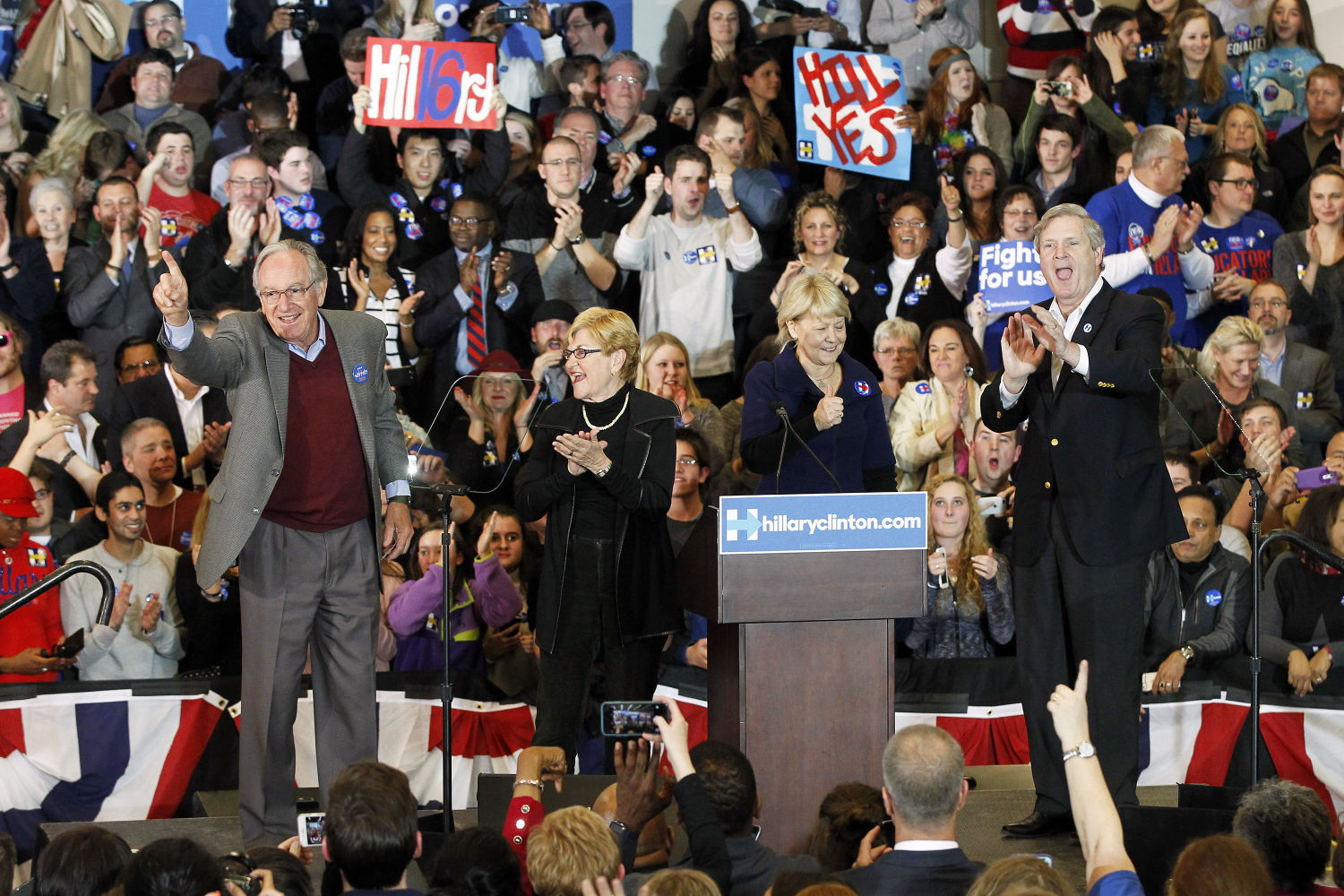 IOWA CAUCUS 2016 - LATE